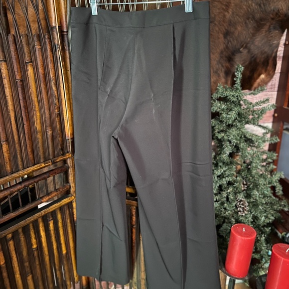 Cynthia Rowley Black Cropped Dress Pants with wide legs – Size 10 - Picture 2 of 5